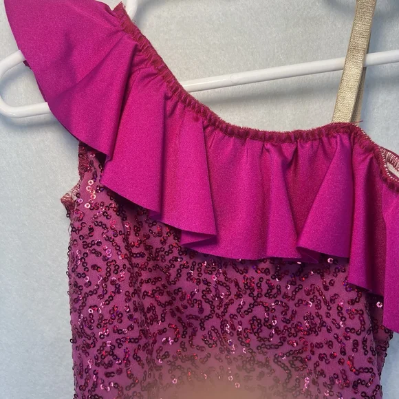 Kids One-Shoulder Dance Leotard Sequins Ruffled Neckline Pink Size Small Child - Picture 8 of 13